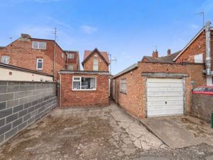 Photo 11- click for photo gallery